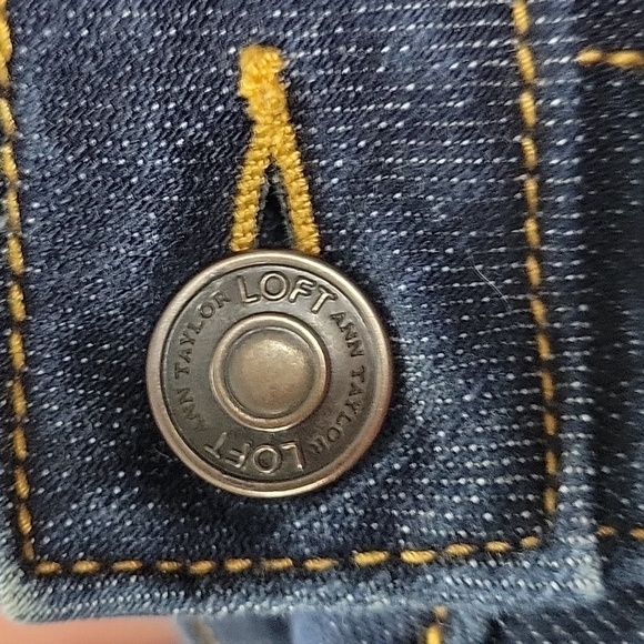 LOFT Womens Dark Wash Curvy Skinny Jeans Size 4 - Picture 10 of 10